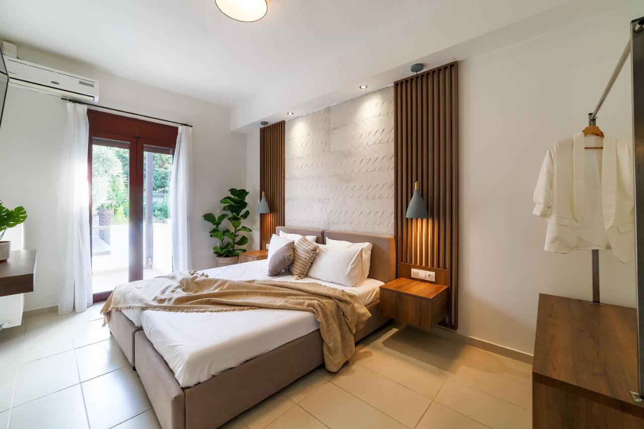 Villa Vigles Maroulas Bagian luar foto