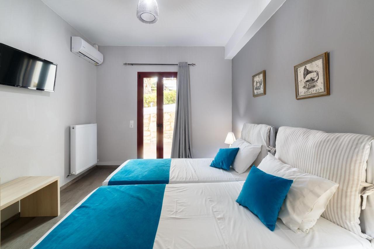 Villa Vigles Maroulas Bagian luar foto