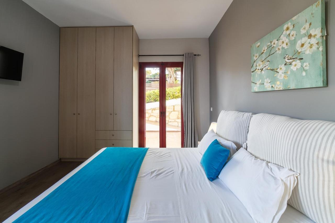 Villa Vigles Maroulas Bagian luar foto