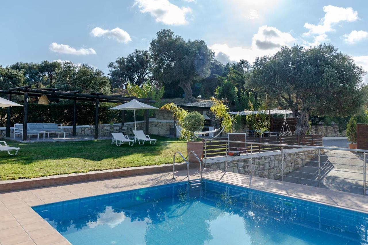 Villa Vigles Maroulas Bagian luar foto