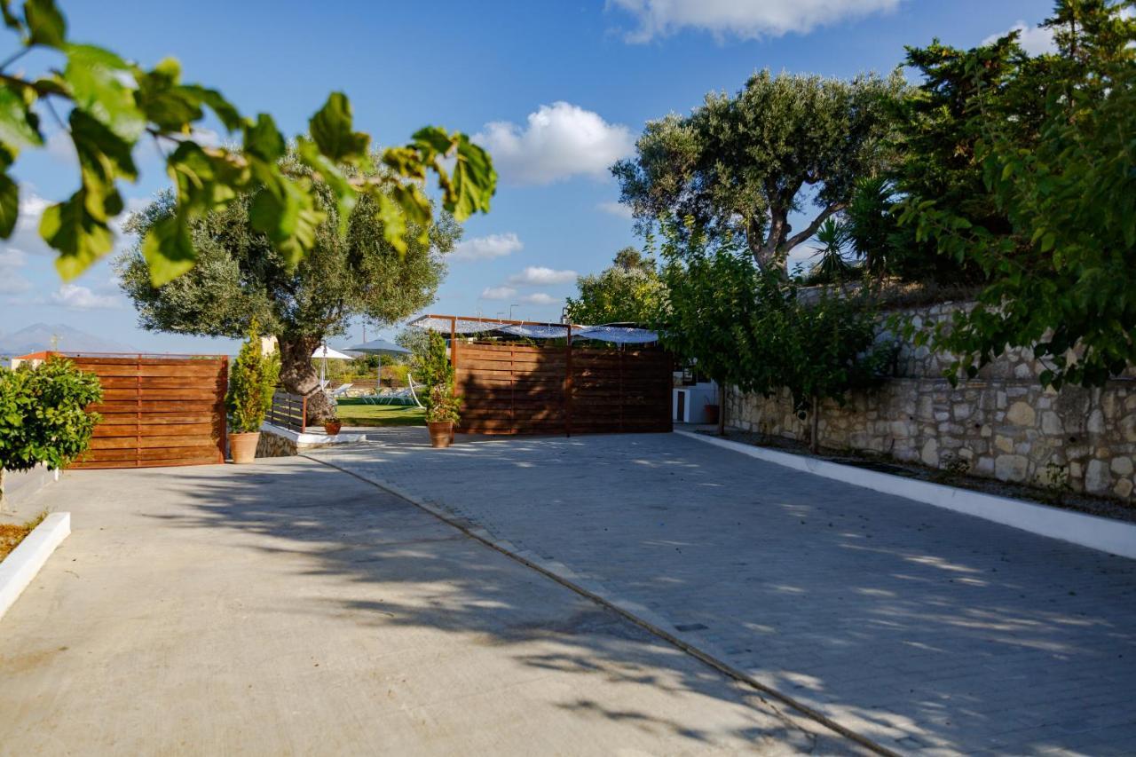 Villa Vigles Maroulas Bagian luar foto